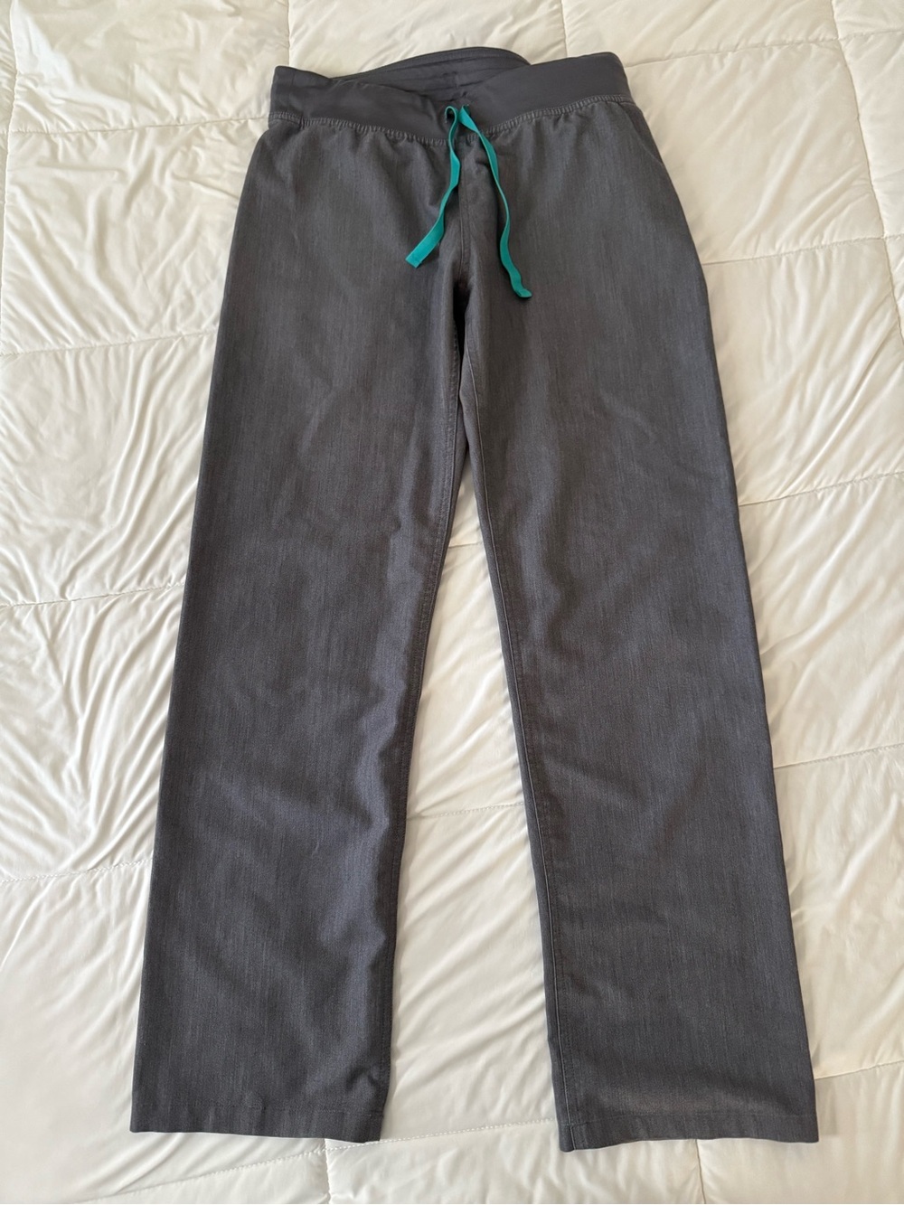 Figs Graphite Scrub Pants